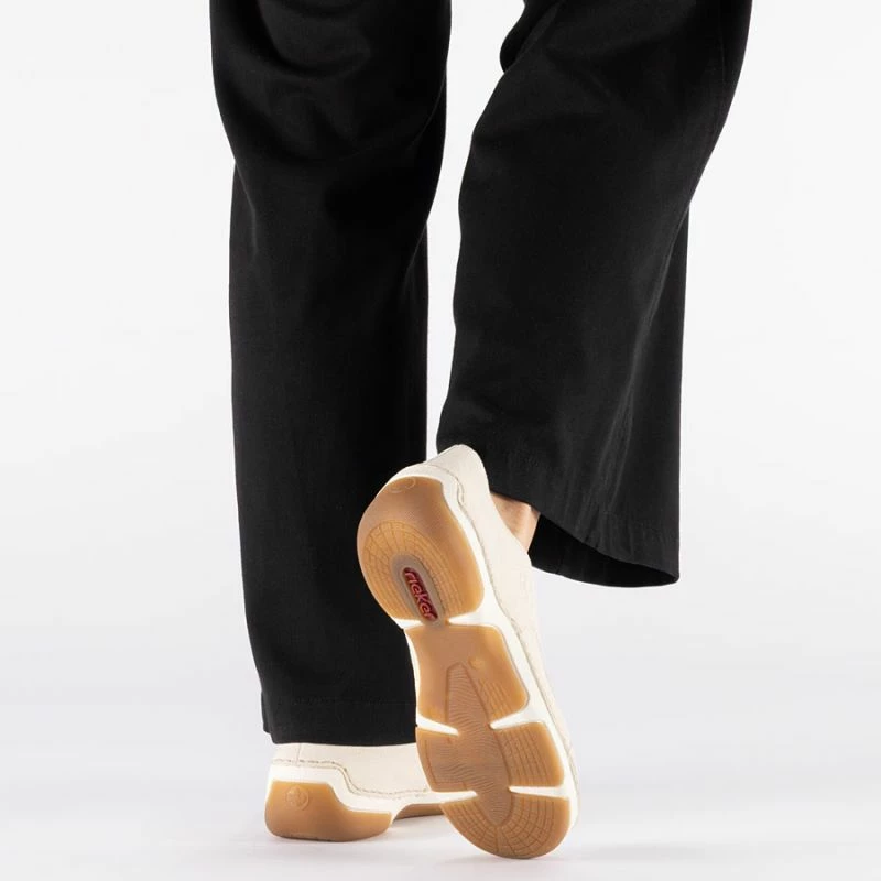 Këpucë për femra Rieker, të bardha