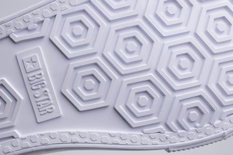 Atlete për femra Big Star, të bardha