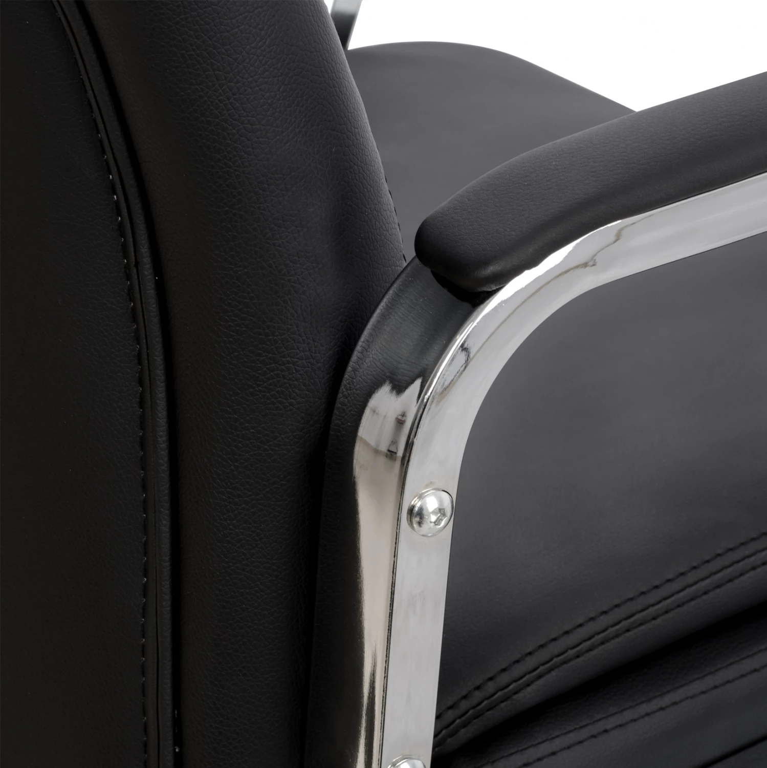 Karrige për zyre menaxheri FH1093.01 e zezë