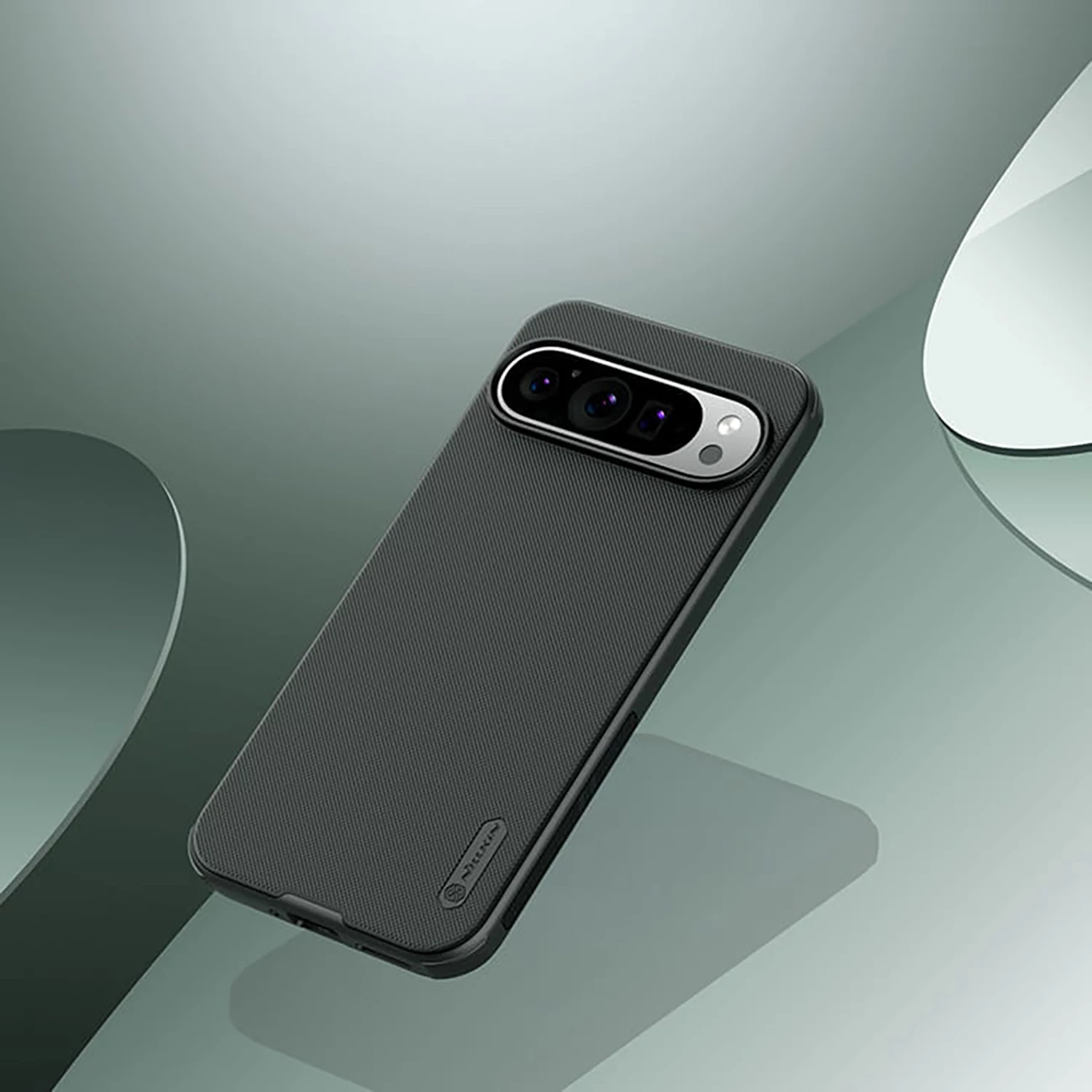 Mbështjellës Nillkin Super Frosted Shield Pro Magnetic për Google Pixel 9, i zi