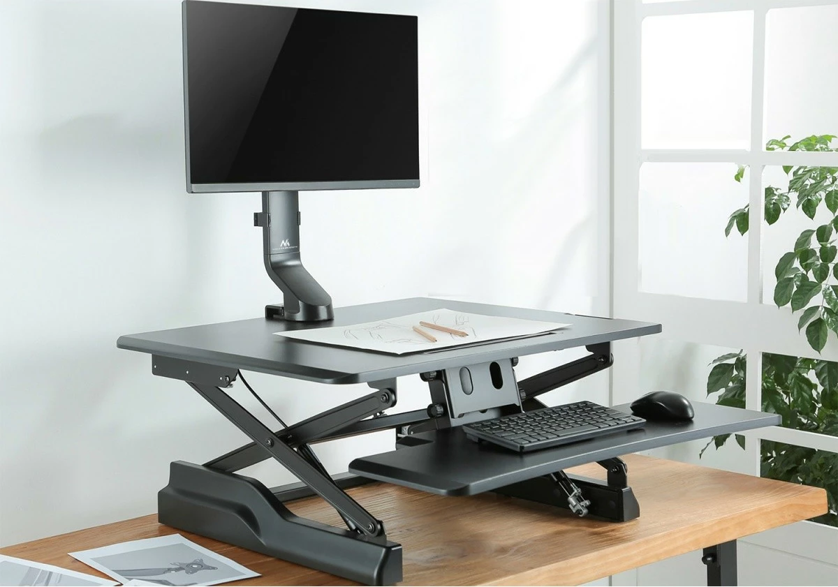 Mbajtëse monitori Maclean MC-853, për tavolinë, 17-32", 8 kg, Metal, e zezë