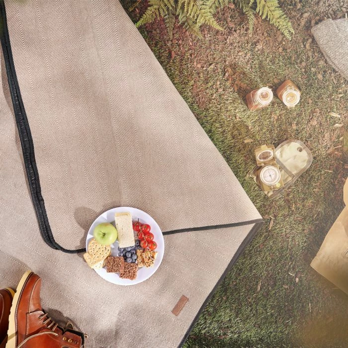 Batanije pikniku VonShef VONHAUS 200x220 cm, kafe