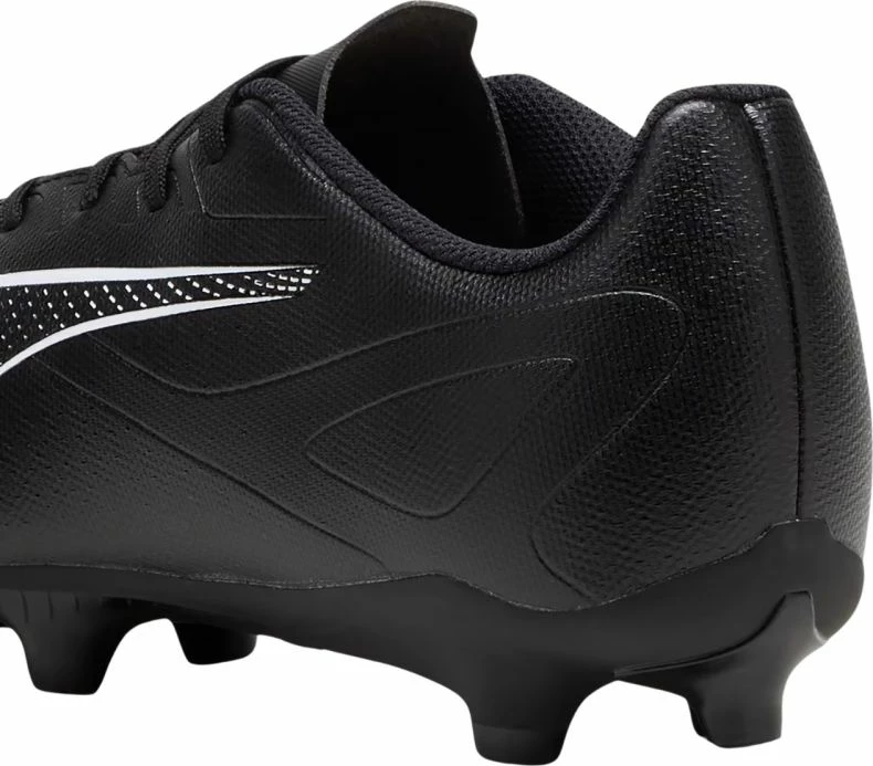 Atlete futbolli Puma për meshkuj, të zeza