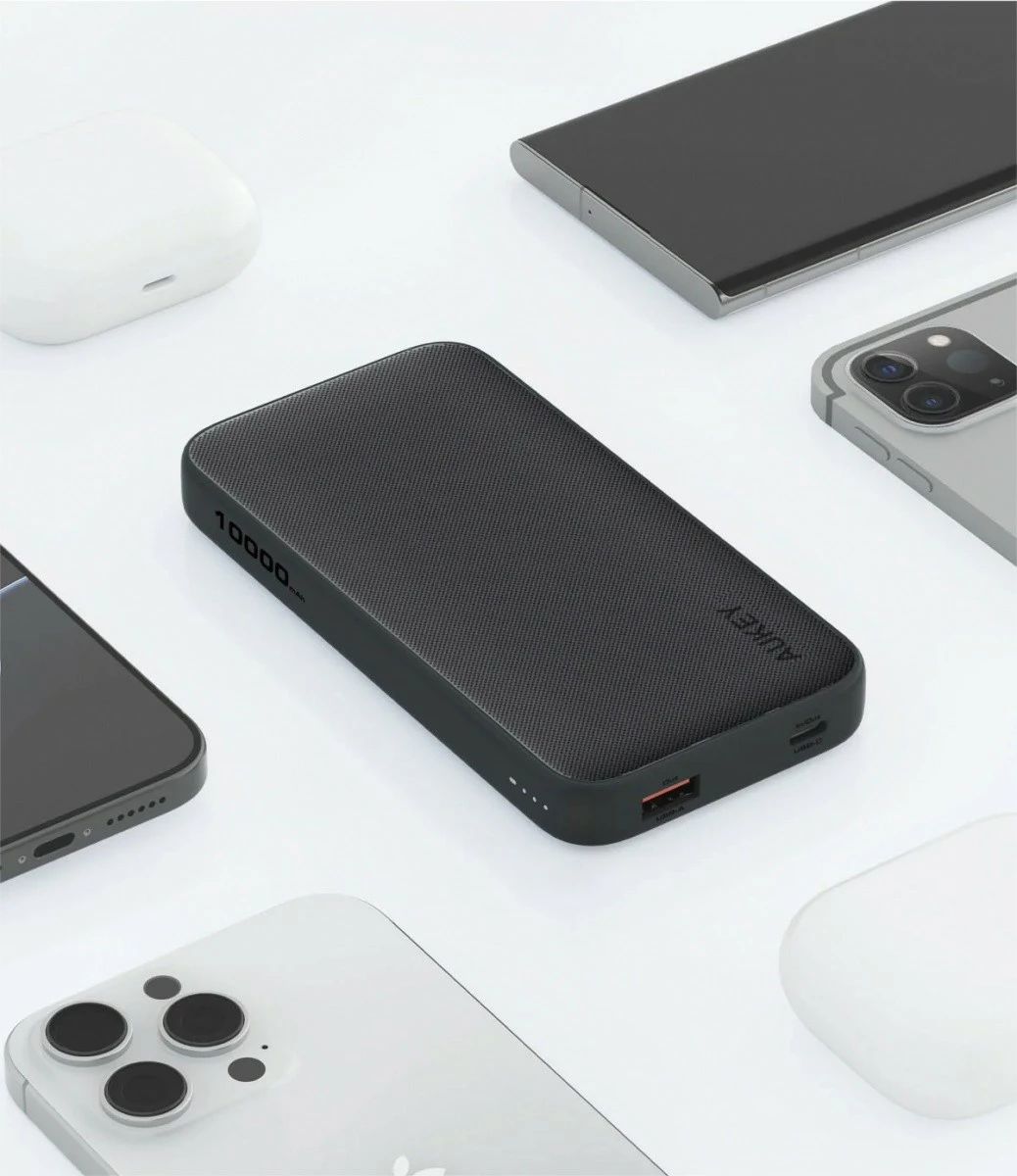 Power bank AUKEY PB-Y46P Spark Go, 10000mAh, 22.5W, 2xUSB, USB-C kabllo, Zi