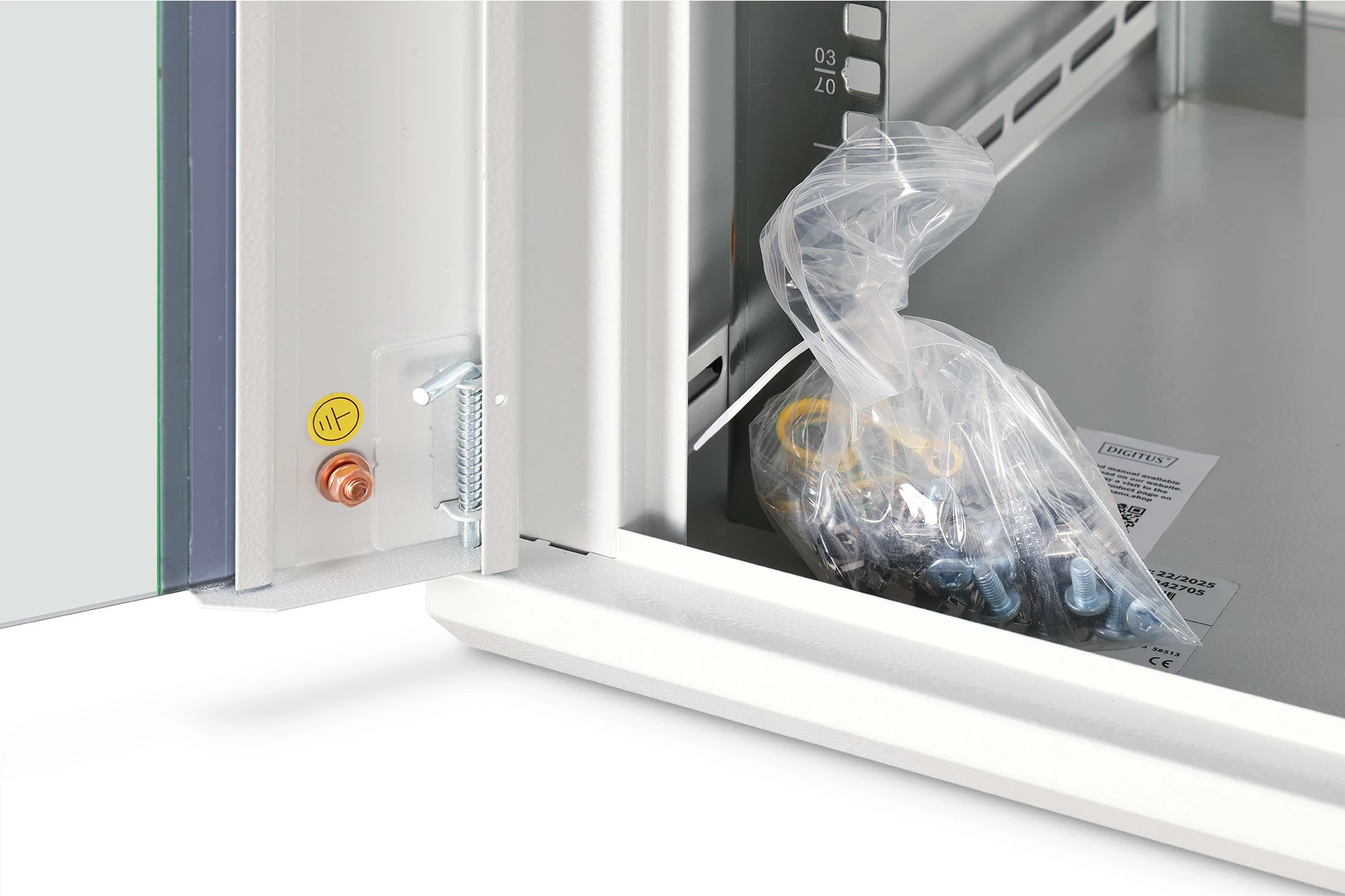 Kasë rrjeti Digitus Dynamic Basic 9U, 600x600mm, derë xhami, gri