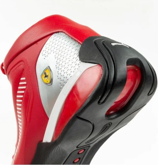 Atlete të larta Puma për meshkuj, të kuqe