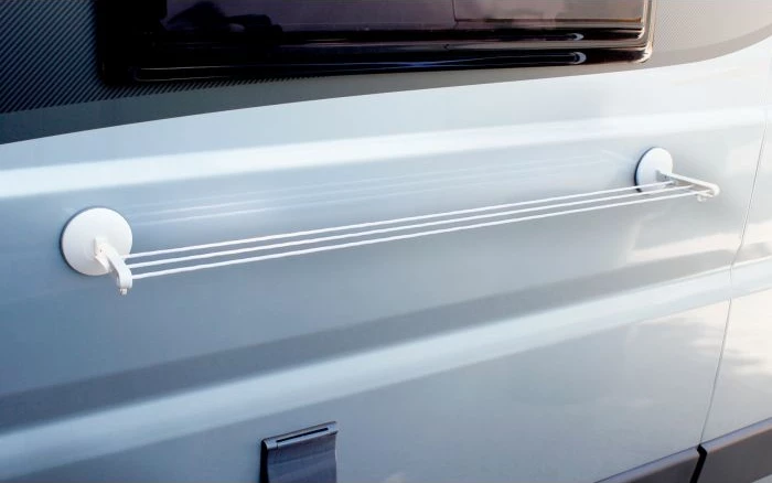 Tharëse rrobash për kamping BRUNNER POPS 7202824N, me kupa thithëse, e bardhë