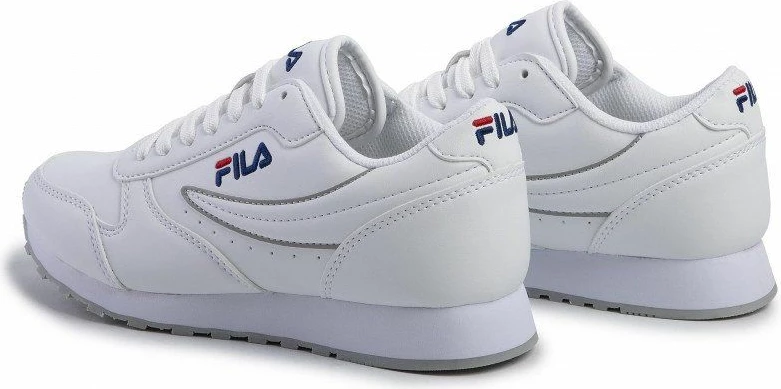 Këpucë Fila Orbit Low për femra, të bardha