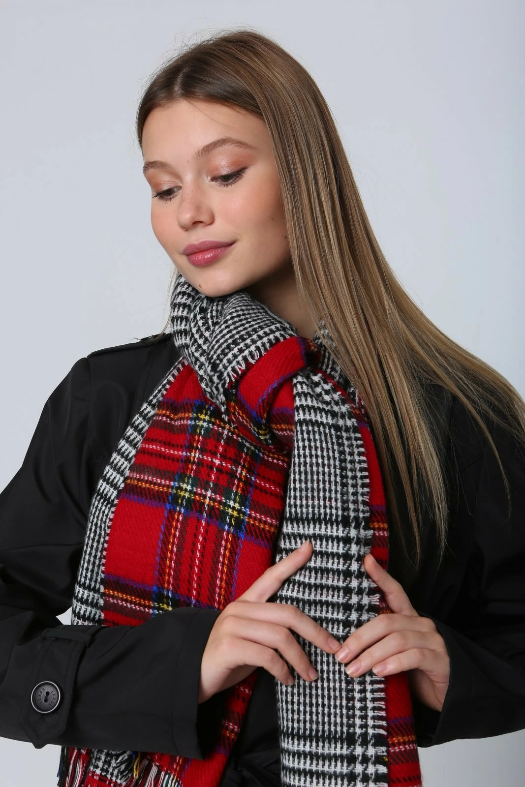 Shall i kuq Jumeon, Sal1214