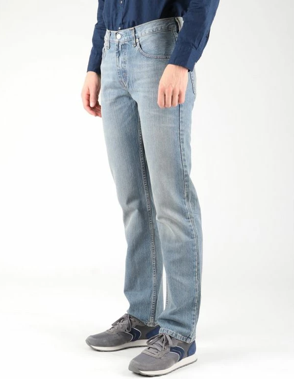 Xhinse për meshkuj Levis