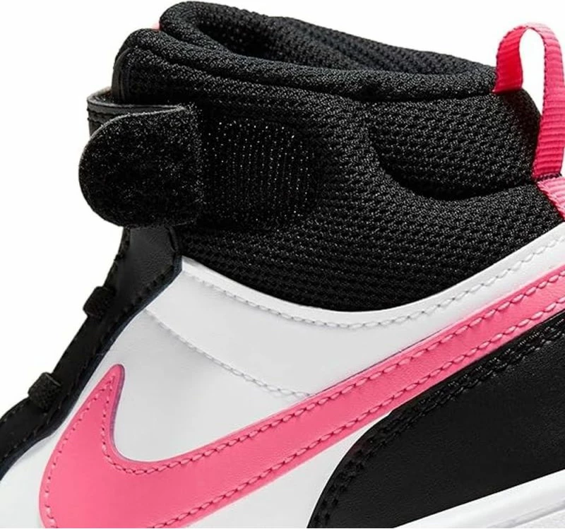 Atlete për fëmijë Nike, të bardha me të zeza dhe rozë