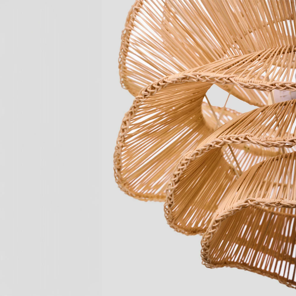 Llambë tavani Aurora, ratan i bardhë, 61x47cm