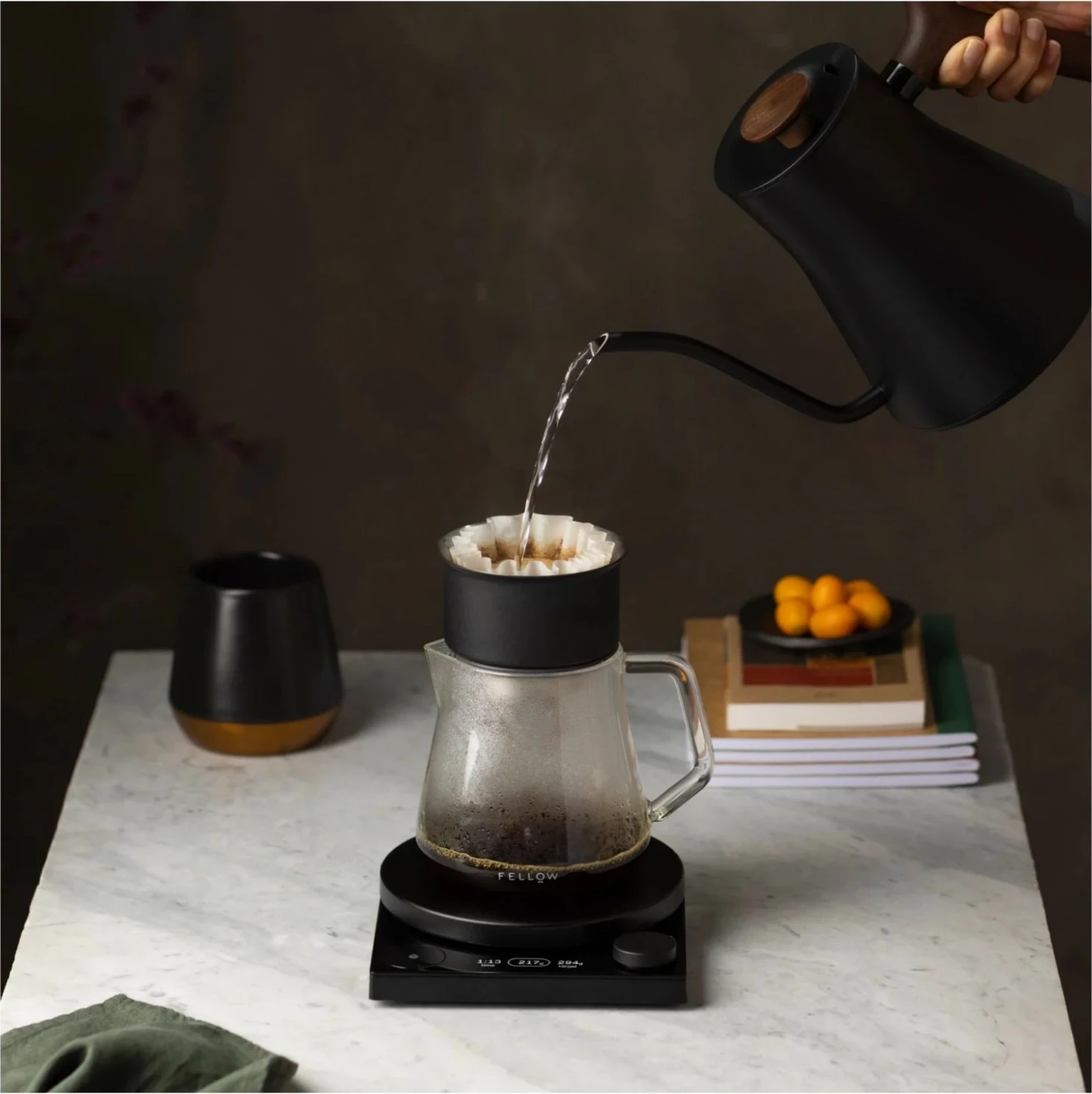 Çajnik elektrik Fellow Stagg EKG PRO, 0.9L, display LCD, dore druri, i zi