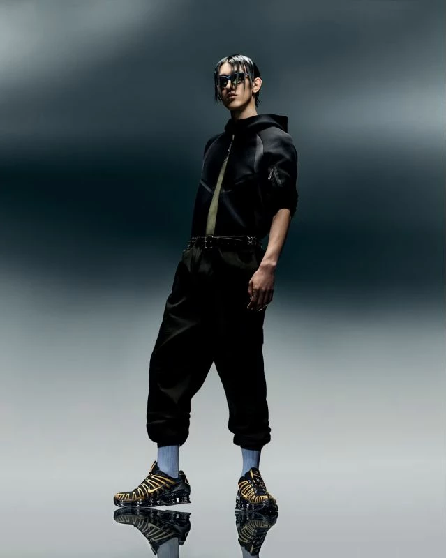 Atlete për meshkuj Nike, të zeza