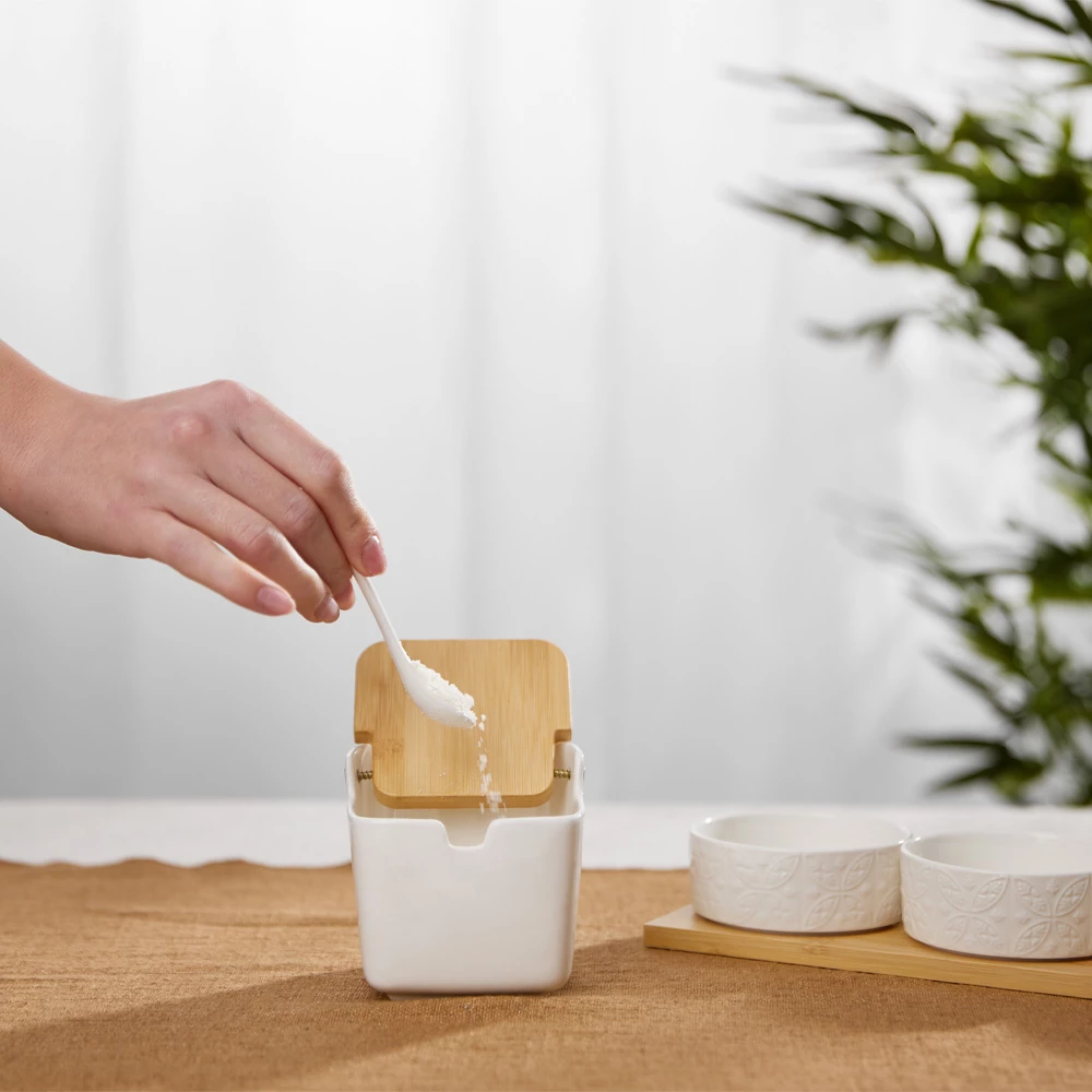 Kavanoz ruajtës me kapak, porcelan i bardhë, bambu natyral, 10x10x9cm