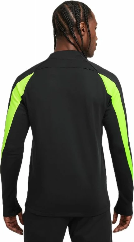 Duks për meshkuj Nike, i zi