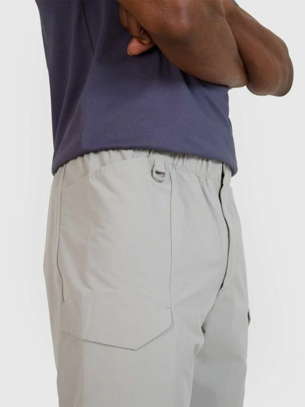 Pantallona të thjeshta për meshkuj 4f