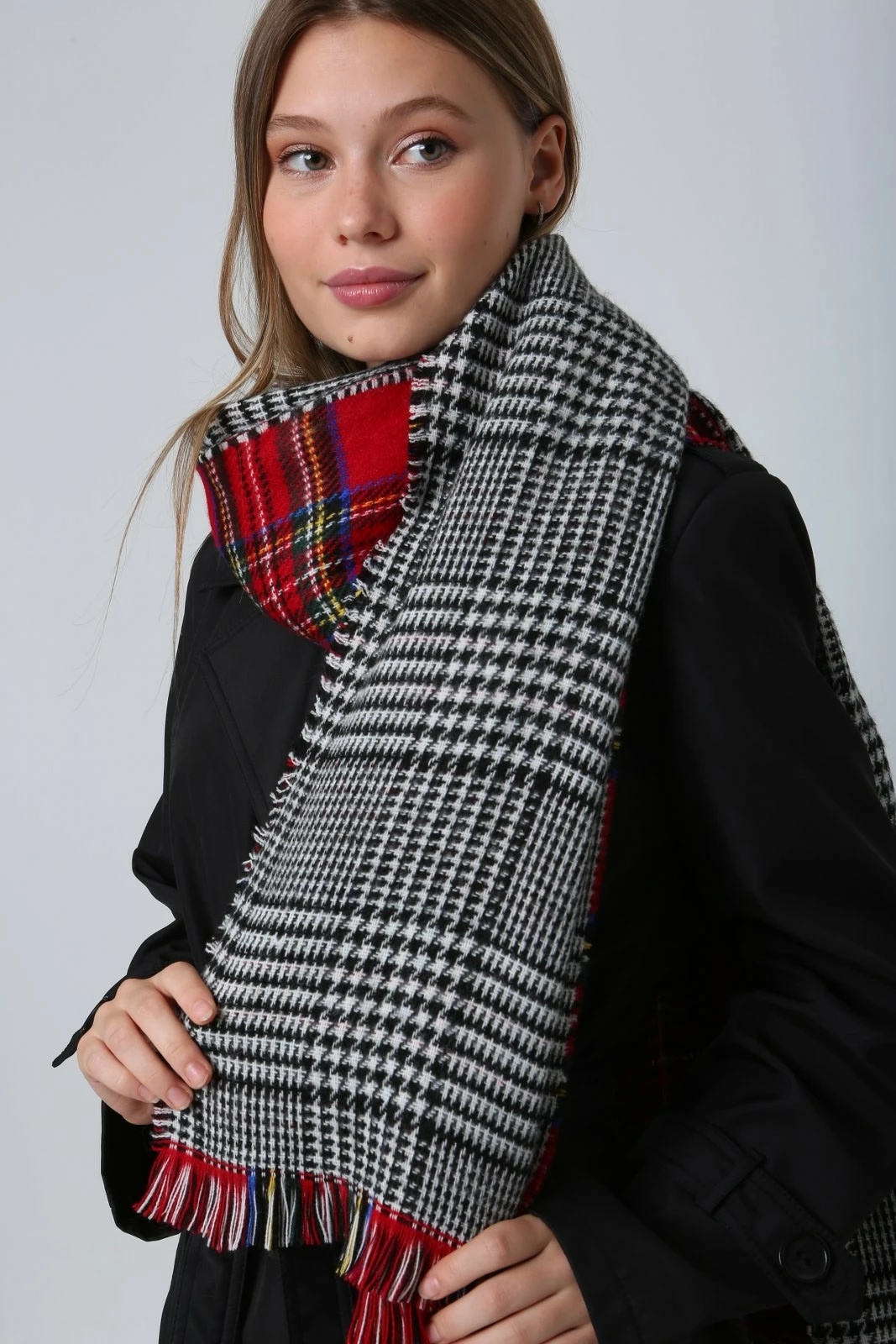 Shall i kuq Jumeon, Sal1214