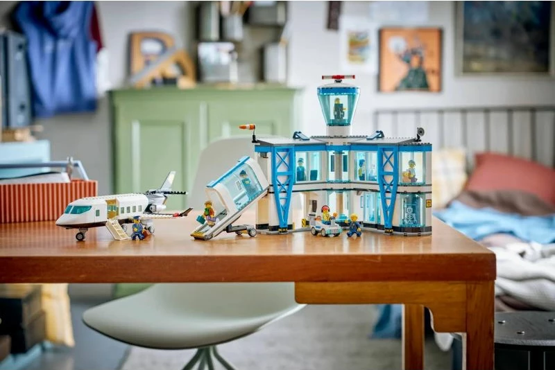 Set lodrash LEGO City aeroport për fëmijë