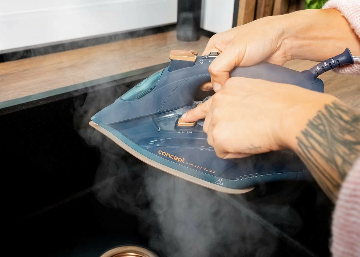 Hekur me avull, Concept ZN9110, 2800 W, shfryrje avulli 160 g/min, avull i vazhdueshëm 40 g/min, taban qeramik, rezervuar 400 ml, kabllo 2 m, blu/ari