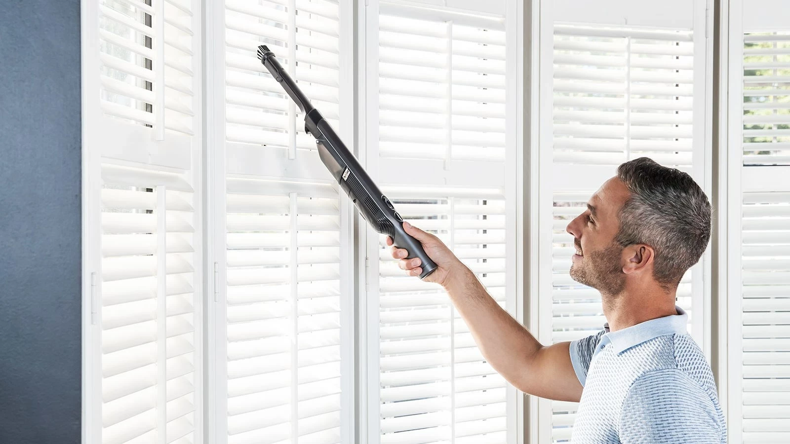 Fshesë dore Shark WV200, Argjendtë