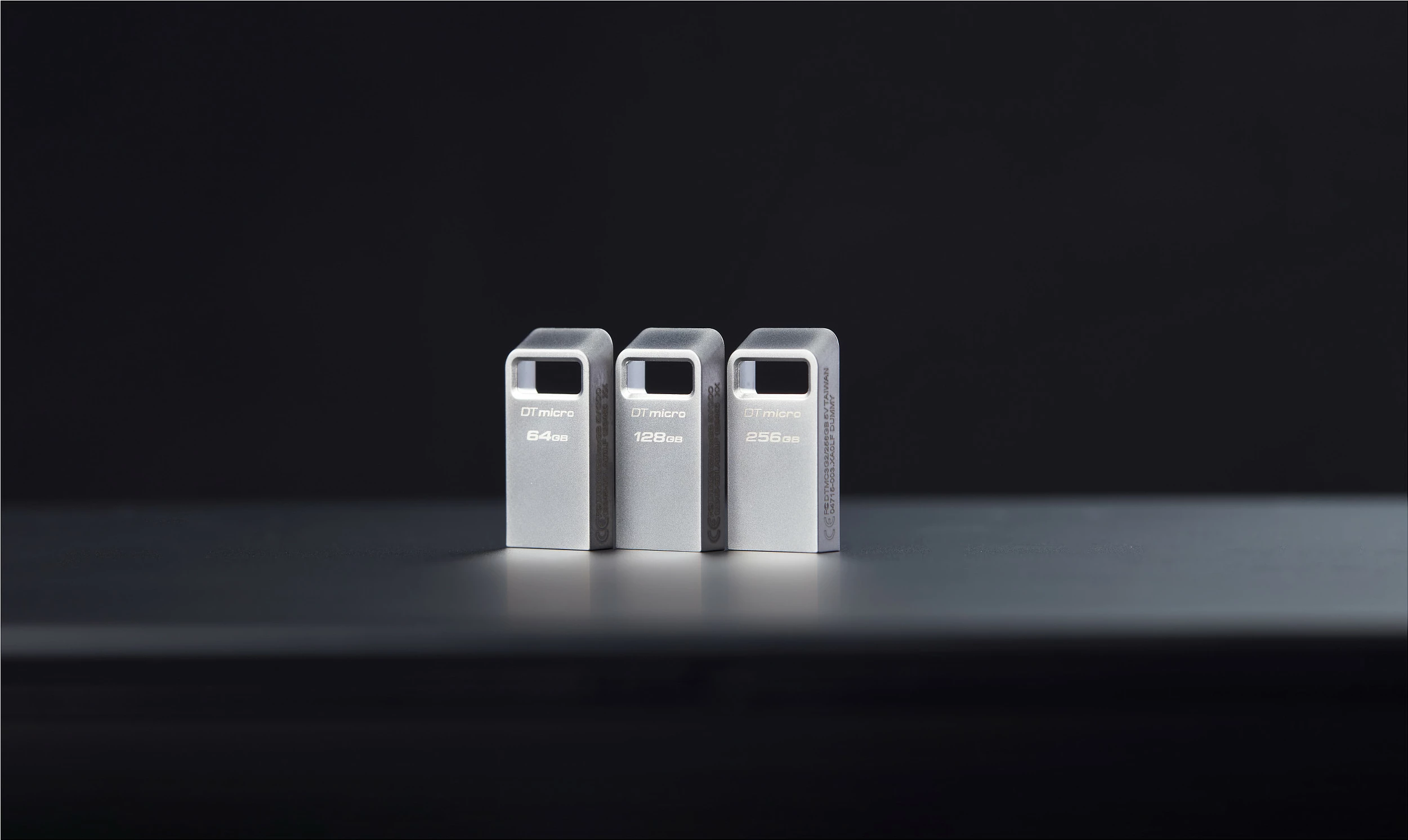 USB Kingston DataTraveler Micro 128GB, USB 3.2 Gen 1, Metal, Silver