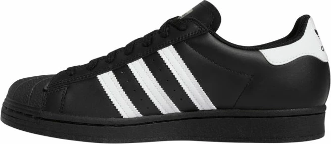 Atlete adidas, të zeza