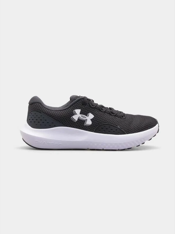 Atlete për femra Under Armour, të zeza