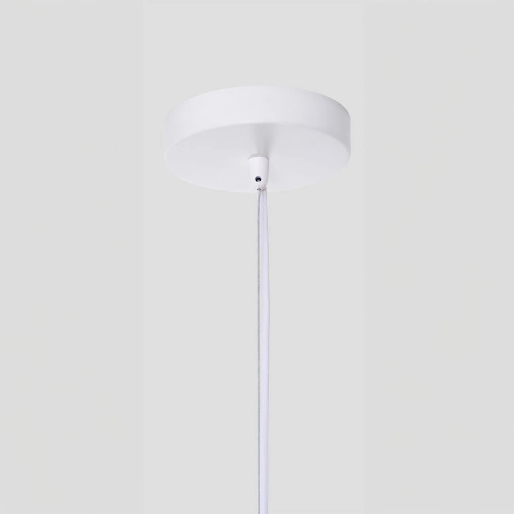 Llambë tavani Aurora, ratan i bardhë, 61x47cm