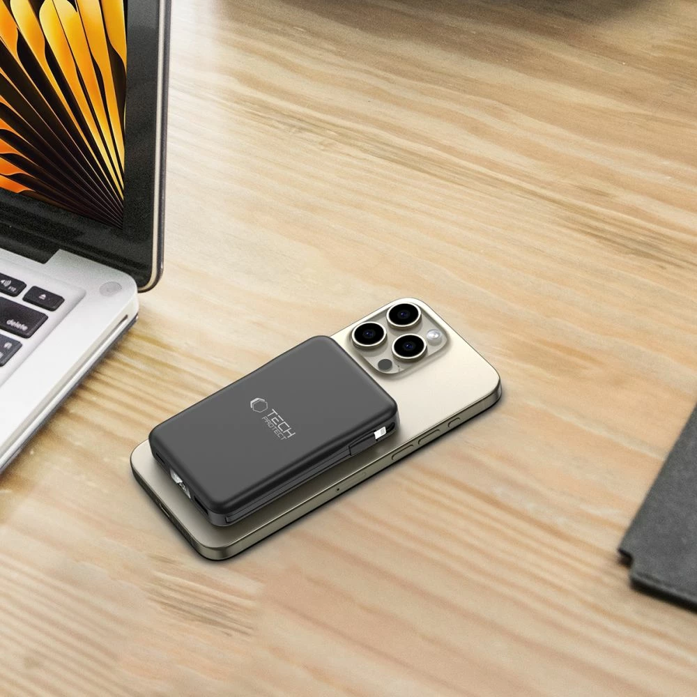 Power bank Tech-Protect LifeMag PB31, 10000mAh, MagSafe, USB-C/USB-A, kabllo të integruara, e zezë