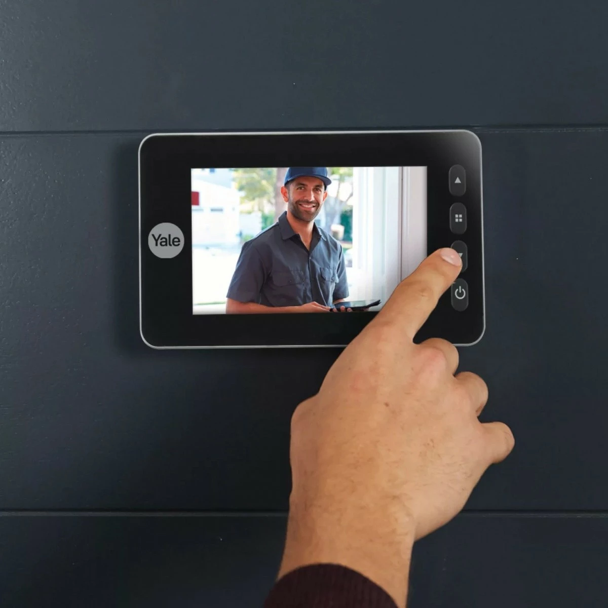 Shikues elektronik dere YALE HOME DDV 5800, 4.3" LCD, kënd 110°, SD 4GB, zi-argjendtë