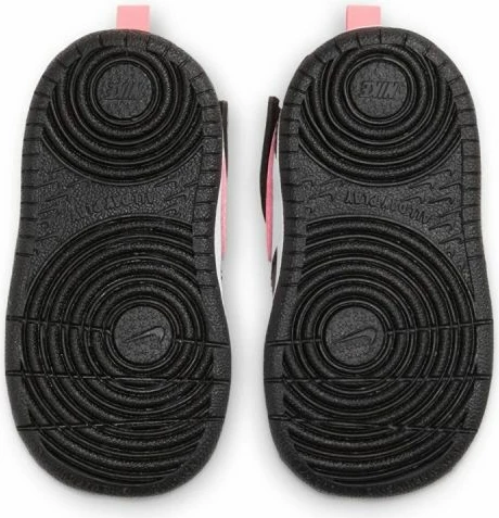 Atlete për fëmijë Nike, të bardha, të zeza dhe rozë