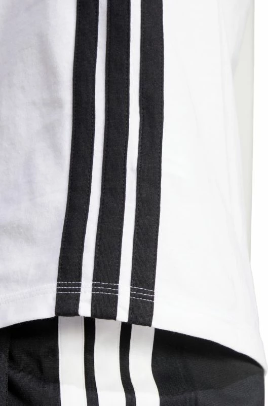 Maicë adidas për femra, e bardhë