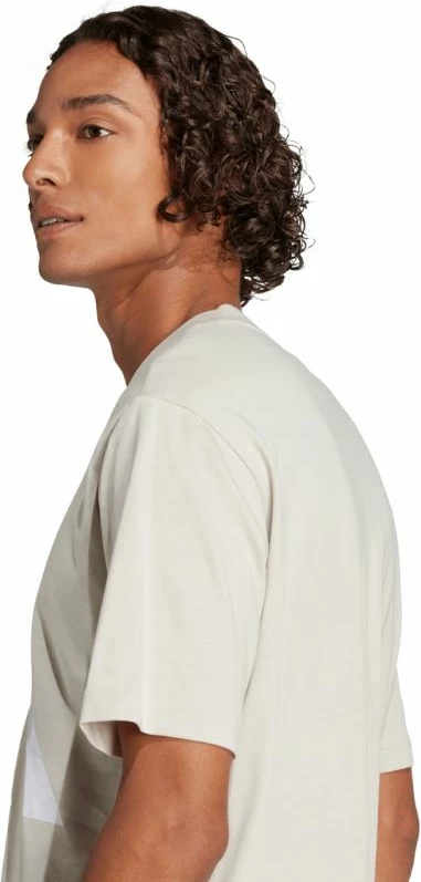 Maicë për meshkuj adidas, bezhë