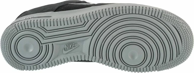 Atlete Nike për meshkuj, të zeza