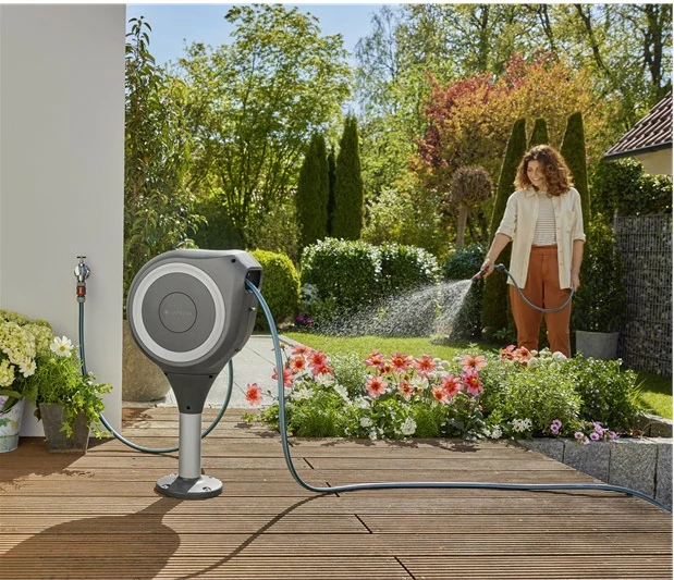 Kasë zorre GARDENA 18617-20, 20m, automatike, e zezë