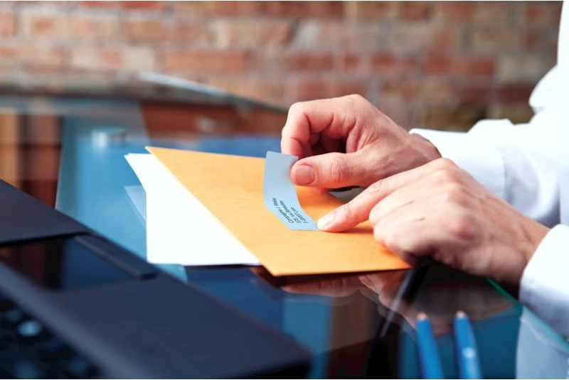 Etiketa vetë-ngjitëse për adresë Dymo Yakimasport 13188 LW (S0722360), të bardha, set 24 rrotulla