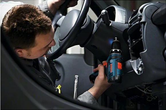 Pistoletë elektrike Bosch GSR 10.8-2-LI Professional, 10.8V, 2 shpejtësi, pa çelës, zi/blu/kuqe