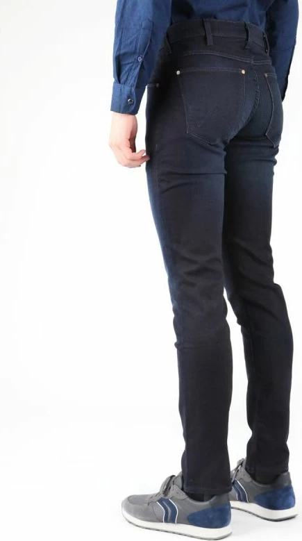 Pantallona për meshkuj Wrangler, Night Rider