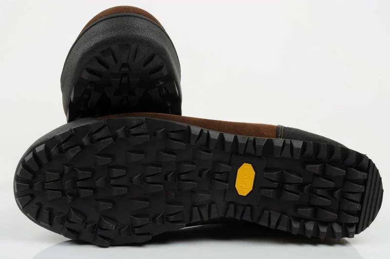 Çizme të shkurta për femra Aku, kafe