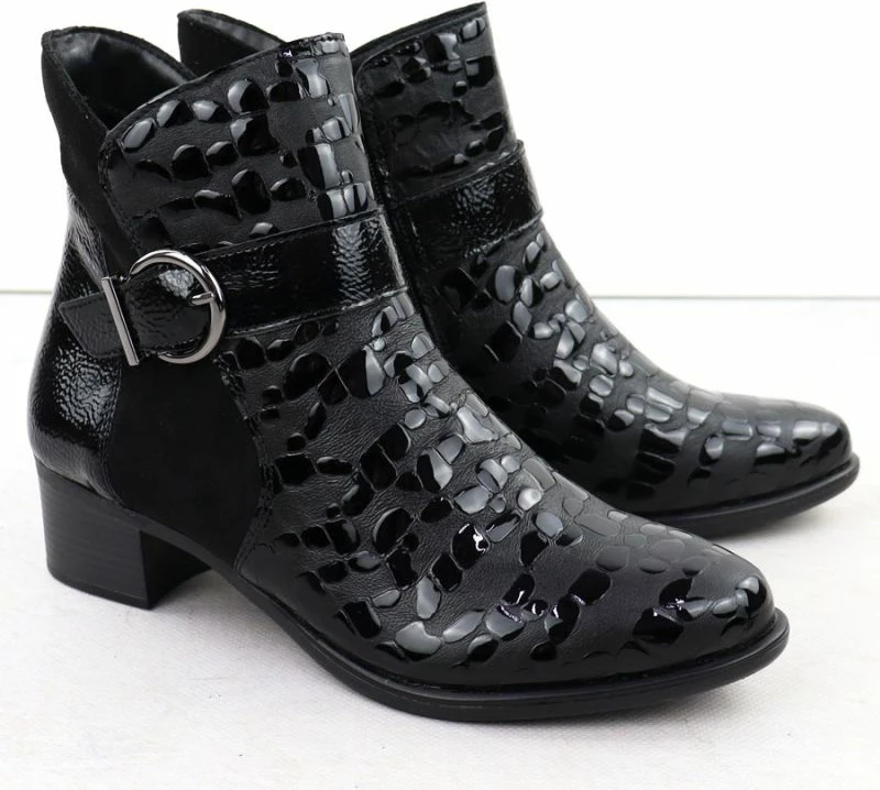 Çizme femra Rieker, të zeza