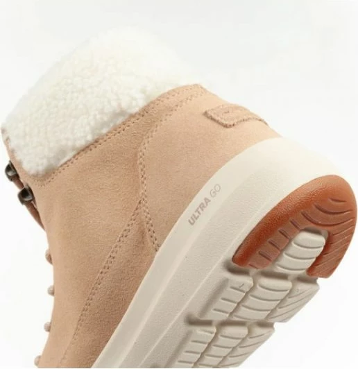 Atlete femra Inny, bezhë