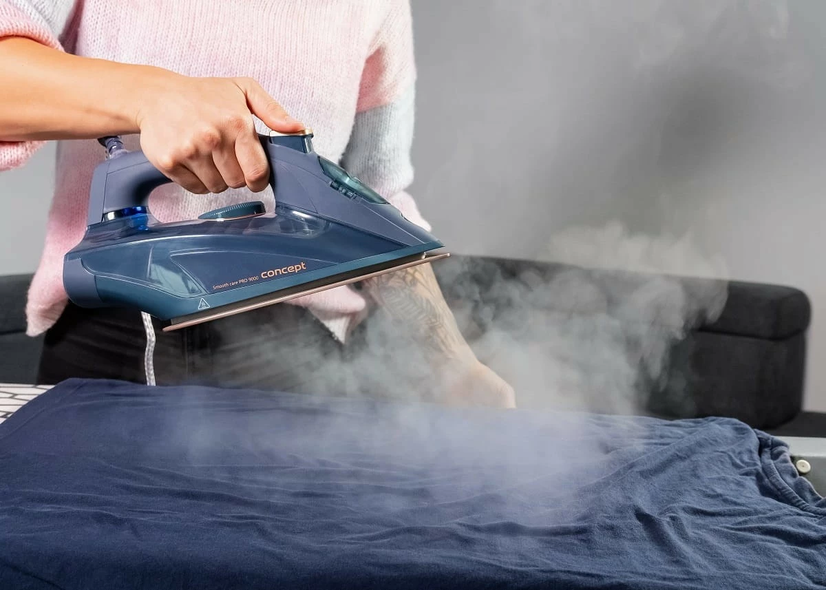 Hekur me avull, Concept ZN9110, 2800 W, shfryrje avulli 160 g/min, avull i vazhdueshëm 40 g/min, taban qeramik, rezervuar 400 ml, kabllo 2 m, blu/ari