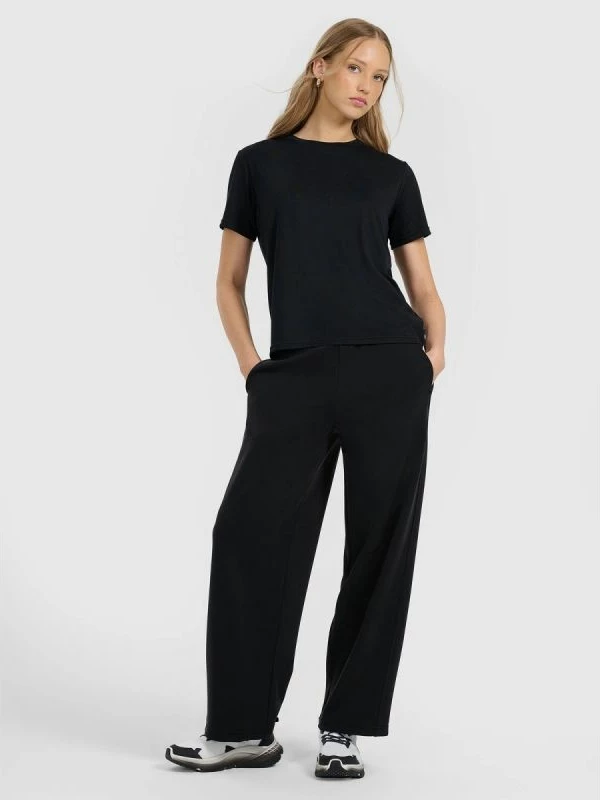 Maicë për femra 4F, e zezë