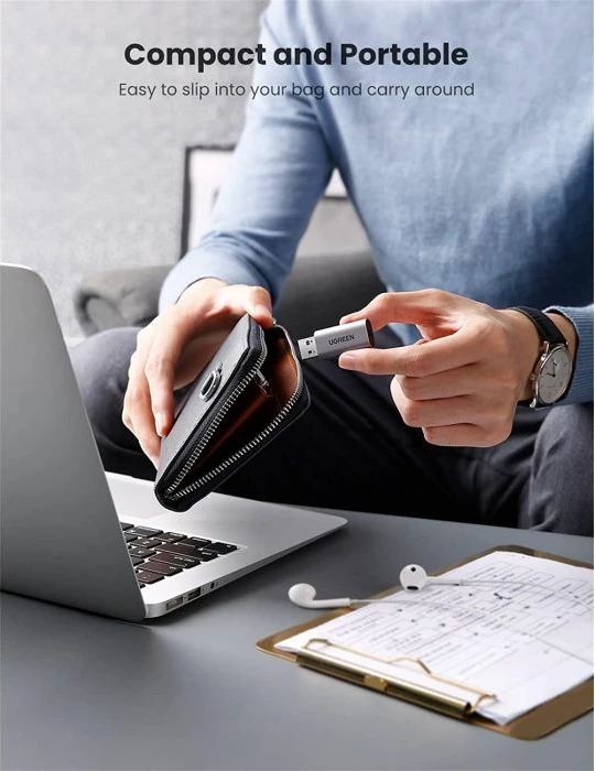 Adapter audio USB UGREEN 80864, USB 2.0 në 3.5mm TRRS (dëgjim + mikrofon), ALC4030, argjendtë