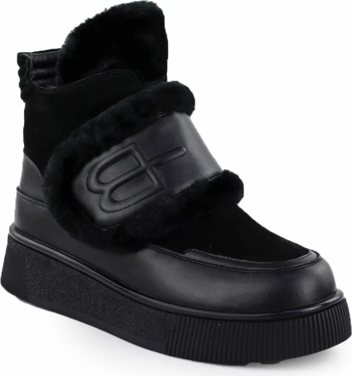 Çizme Potocki për femra, të zeza