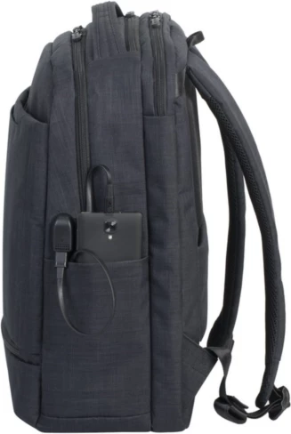 çantë shpine për laptop RivaCase 8365, 17.3", me port USB, e zezë