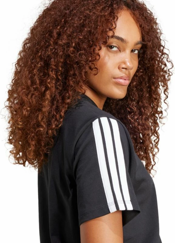 Maicë adidas për femra, e zezë