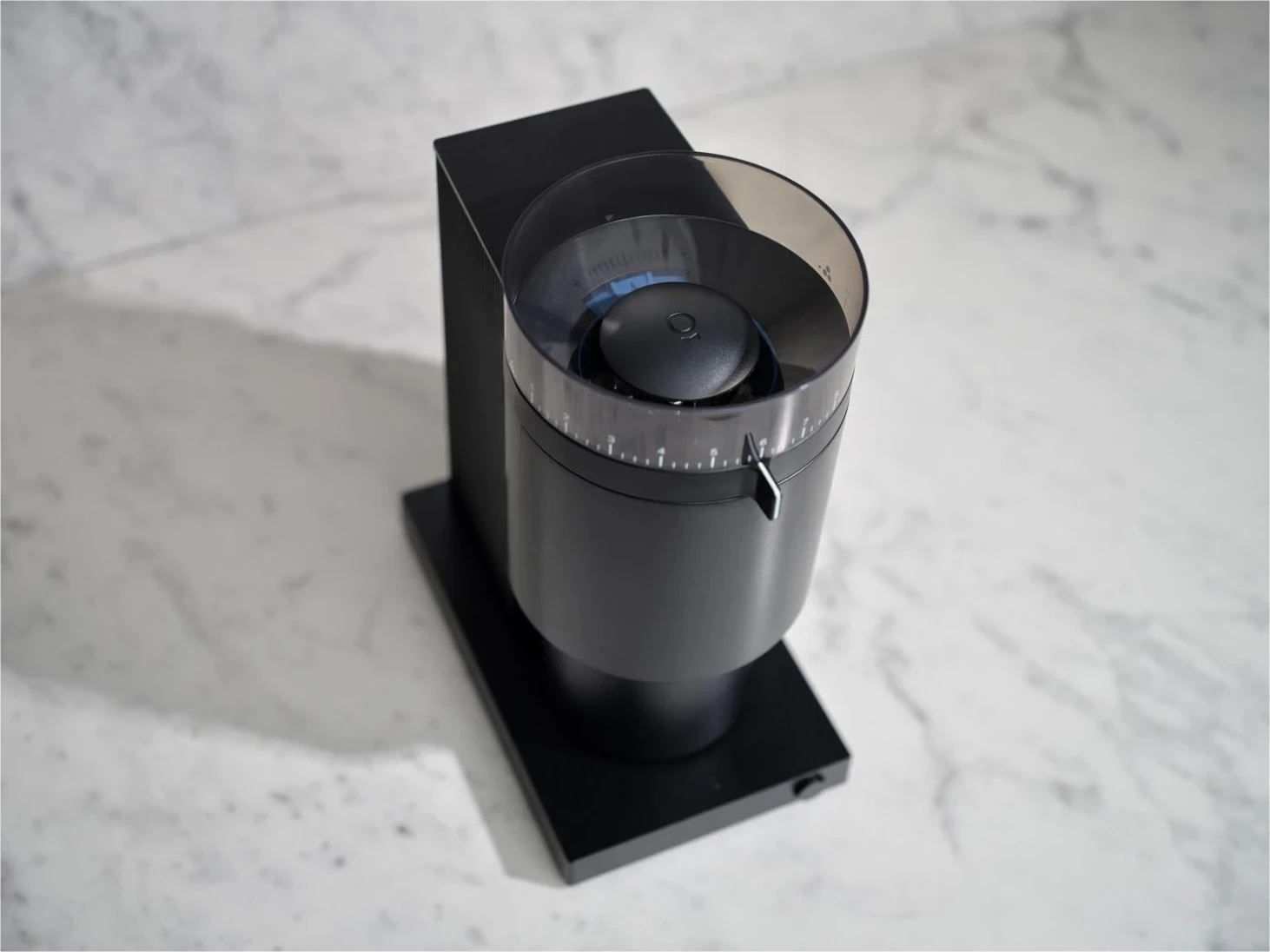 Mulli elektrik Fellow Opus, i zi