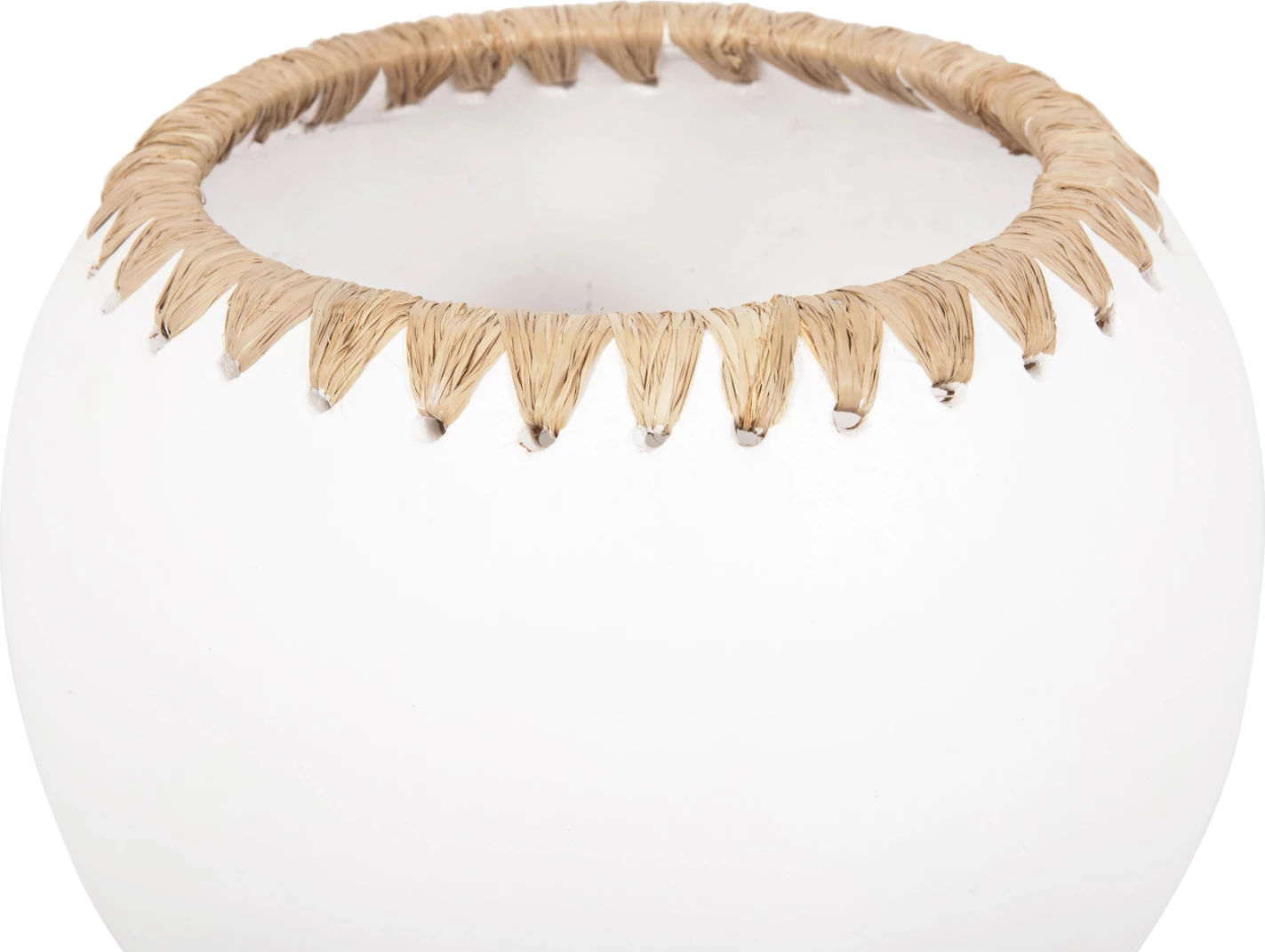 Vazo dekorative FH4375 terrakote, ngjyrë e bardhë me thurje kashtë në buzë, Φ29x23H cm